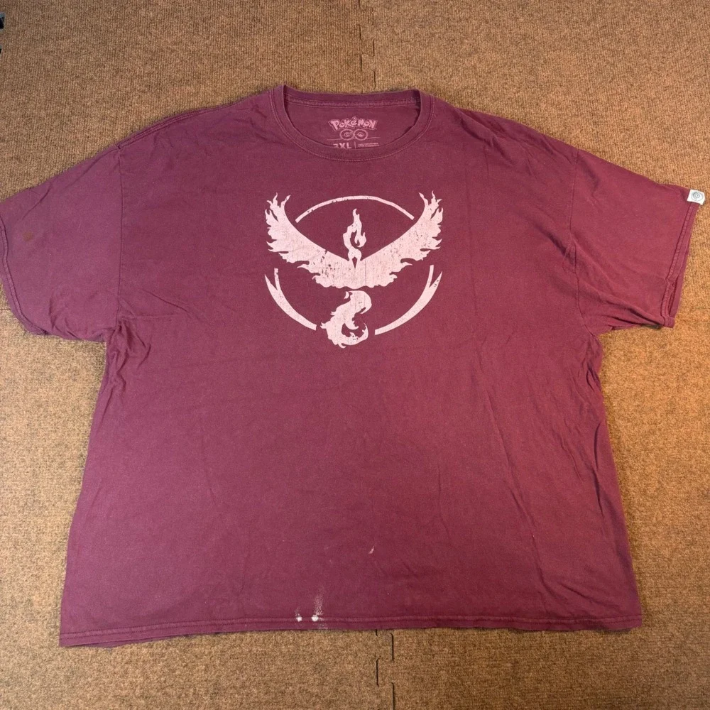Pokemon Center Pokemon Go Team Valor T-Shirt Men 3XL Moltres Graphic Maroon 2792